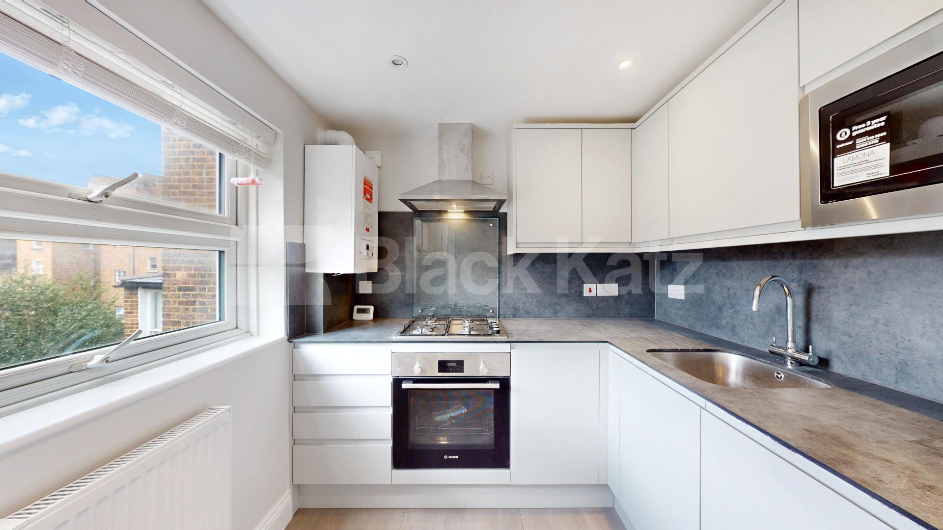 Modern Apartment Colville Road, Notting Hill